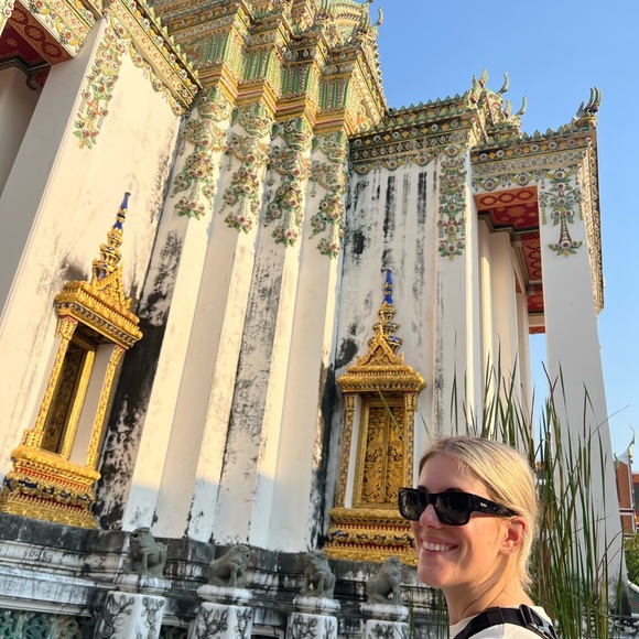 Meet your Posher, Kim - Picture 1 of 1